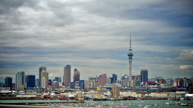 NZ Bridge to Aukland